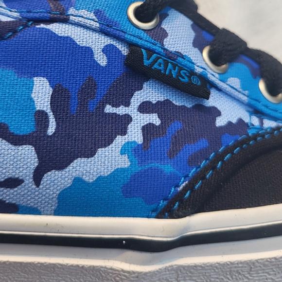 NWOT Vans Atwood camo black blue lace up sneakers size 3Y - Picture 2 of 7